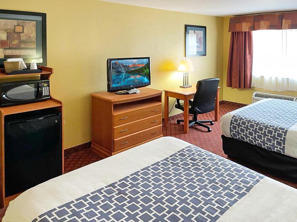 Hutchi Bell Otel South Hutchinson Dış mekan fotoğraf